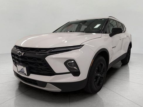 Used 2024 Chevrolet Blazer LT w/ Convenience Package AWD/4WD image 12