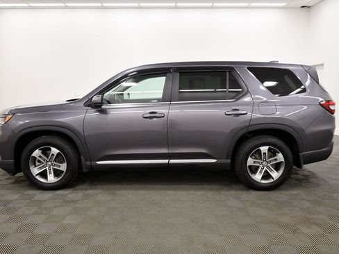 Certified 2023 Honda Pilot EX-L image 4