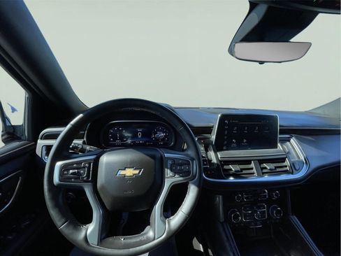 Used 2023 Chevrolet Tahoe Premier AWD/4WD image 27