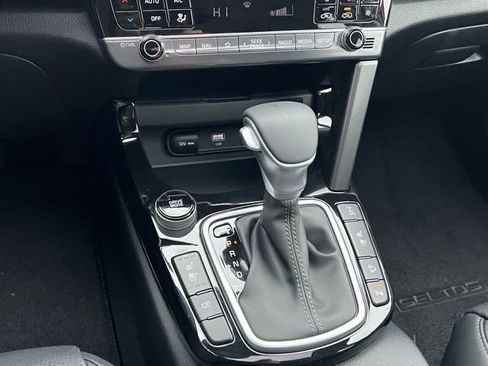 New 2026 Kia Seltos SX image 19