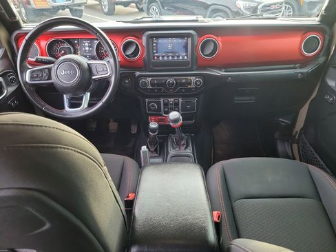 Certified 2020 Jeep Gladiator Rubicon w/ LED Lighting Group image 10