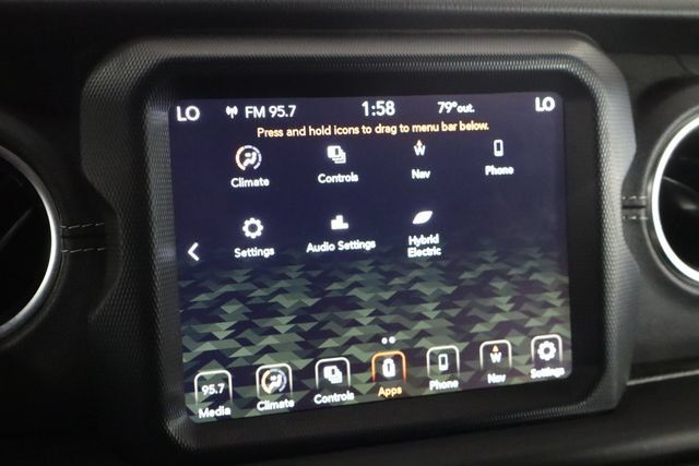 Used 2023 Jeep Wrangler Unlimited Sahara AWD/4WD image 33