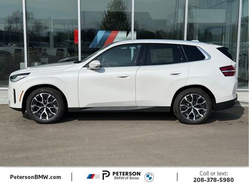New 2026 BMW X3 xDrive30 w/ Premium Package AWD/4WD image 2