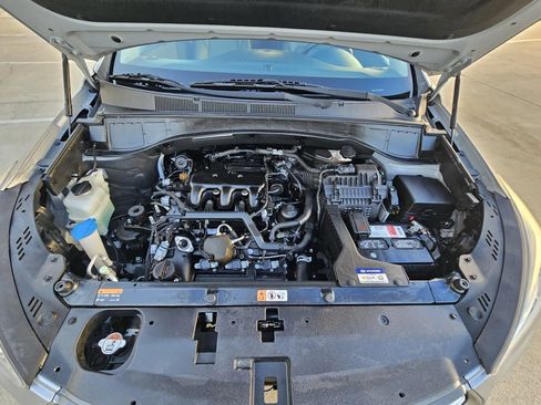 Used 2017 Hyundai Santa Fe Limited FWD image 26