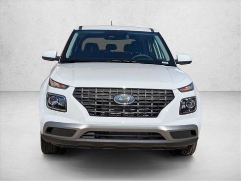 New 2026 Hyundai Venue SE image 6