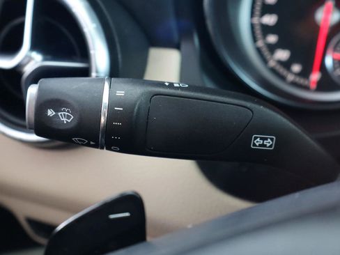 Used 2018 Mercedes-Benz CLA 250 image 24