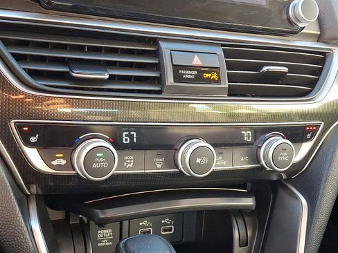 Used 2022 Honda Accord Sport Special Edition image 16