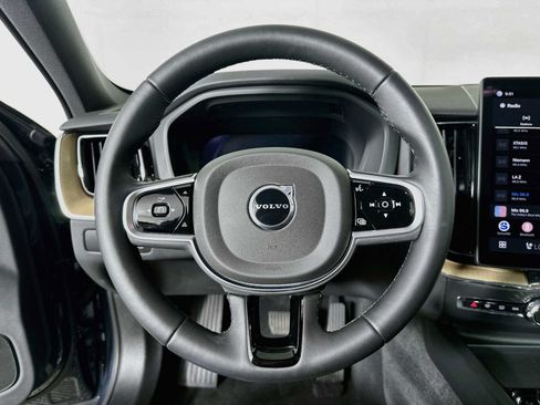 Used 2026 Volvo XC60 T8 Plus w/ Protection Package Premier AWD/4WD image 11