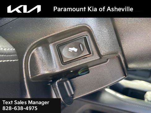 Used 2024 RAM 2500 Limited AWD/4WD image 19