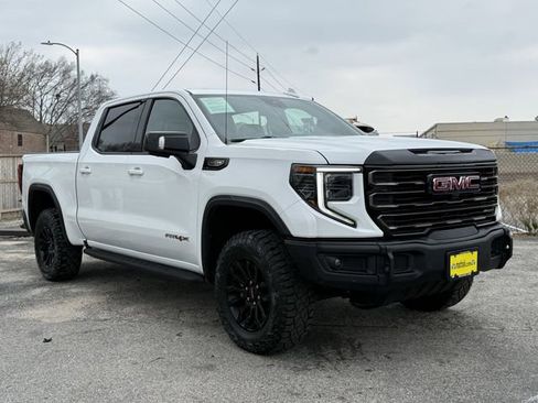 Used 2023 GMC Sierra 1500 AT4X image 2