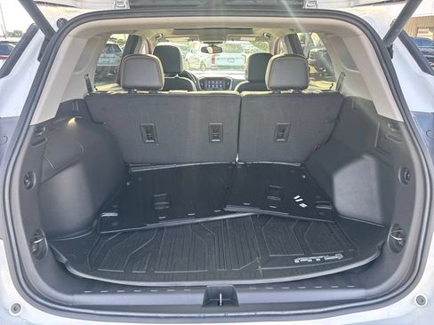 Used 2024 GMC Terrain AT4 w/ Tech Package AWD/4WD image 7