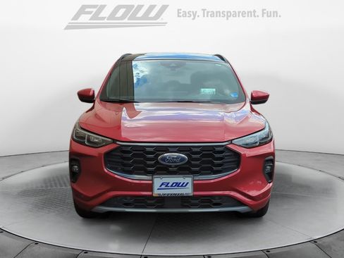 Used 2024 Ford Escape ST-Line Elite w/ Premium Technology Package AWD/4WD image 3