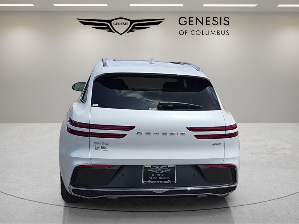 Used 2026 Genesis GV70 2.5T Advanced AWD/4WD image 6