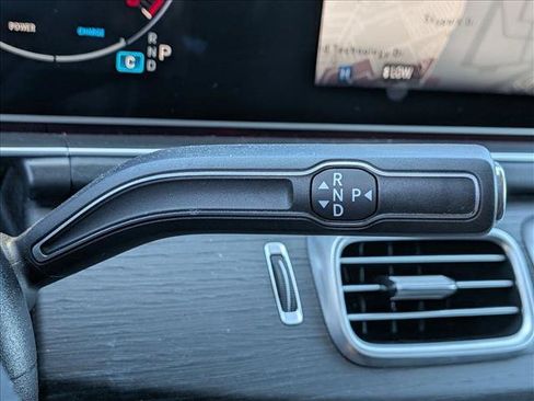 Certified 2026 Mercedes-Benz GLE 350 4MATIC image 11