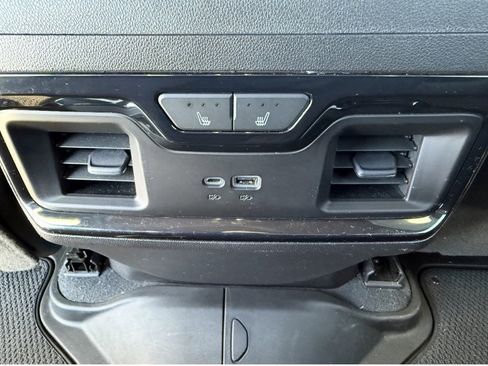 Used 2023 GMC Sierra 1500 AT4X image 22