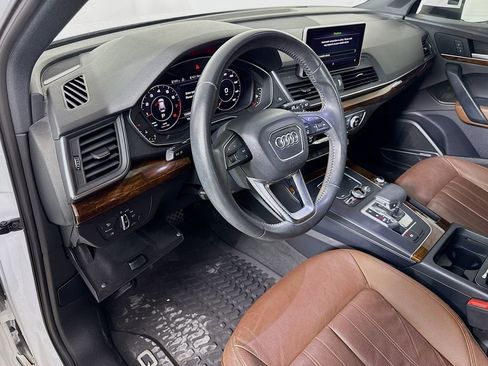 Used 2018 Audi Q5 2.0T Premium Plus w/ Premium Plus Package AWD/4WD image 9