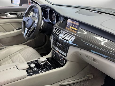 Used 2012 Mercedes-Benz CLS 63 AMG image 21