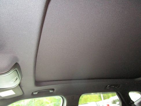 Used 2019 Chevrolet Blazer RS image 10