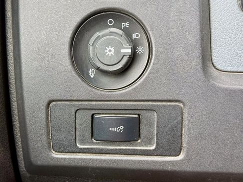 Used 2013 Ford F150 XLT w/ XLT Chrome Pkg AWD/4WD image 21