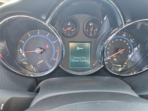 Used 2016 Chevrolet Cruze LTZ image 11