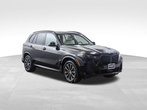 New 2026 BMW X5 xDrive40i w/ M Sport Package AWD/4WD image 7