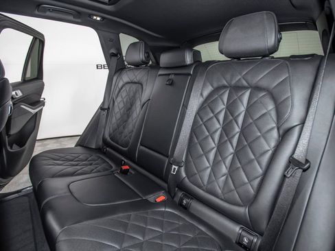 Used 2026 BMW X5 sDrive40i RWD image 14