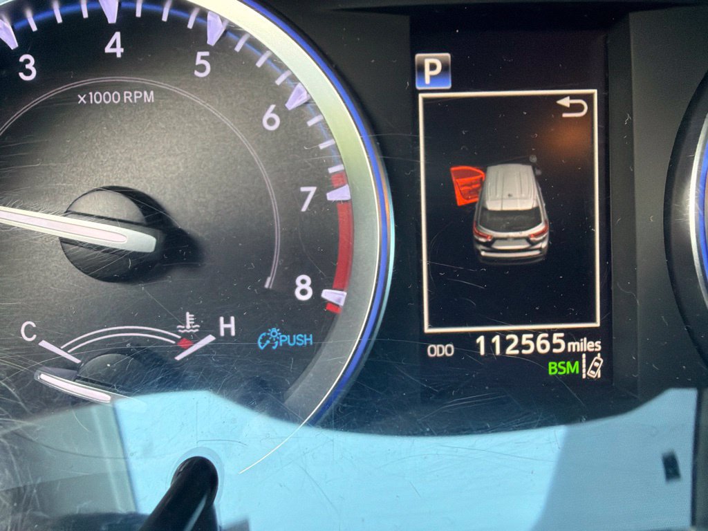 Used 2019 Toyota Highlander XLE AWD/4WD image 13