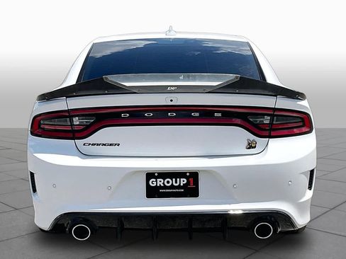 Used 2023 Dodge Charger Scat Pack w/ Plus Group RWD image 5