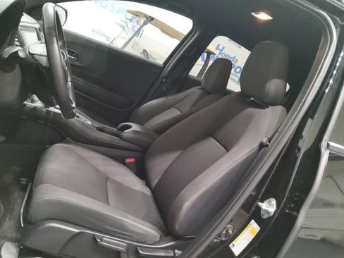 Used 2021 Honda HR-V Sport image 40