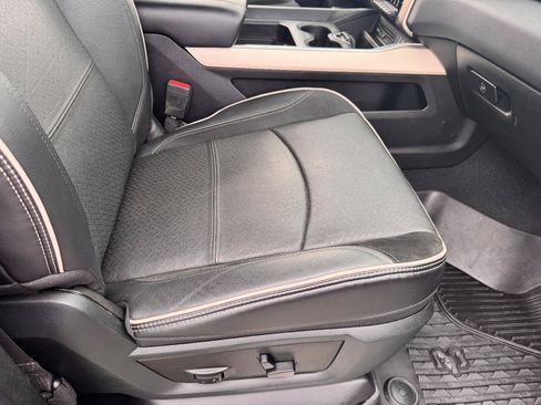 Used 2019 RAM 2500 Laramie AWD/4WD image 17