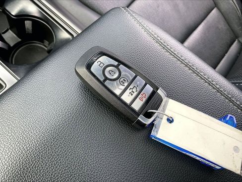 Used 2024 Ford F150 Lariat w/ Equipment Group 502A High image 29