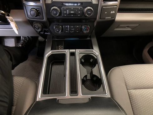 Certified 2020 Ford F150 XLT w/ Equipment Group 302A Luxury AWD/4WD image 20
