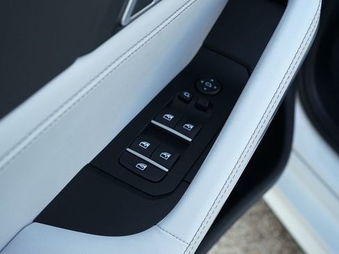 Used 2026 BMW X6 xDrive40i image 19