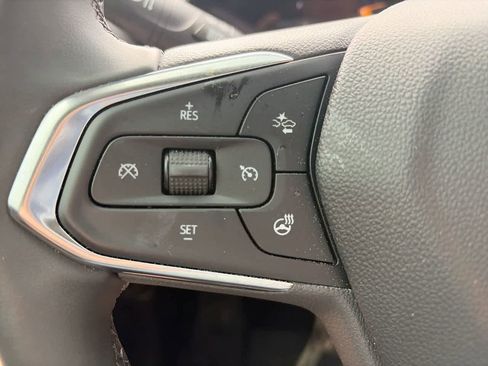 Used 2025 Chevrolet Trax ACTIV w/ Driver Confidence Package FWD image 22