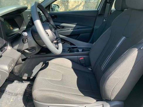 New 2026 Hyundai Elantra SEL Sport Premium FWD image 11