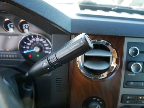 Used 2011 Ford F350 Lariat w/ Lariat Interior Pkg image 24