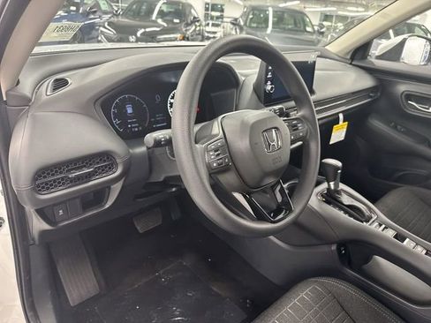 New 2026 Honda HR-V LX image 22
