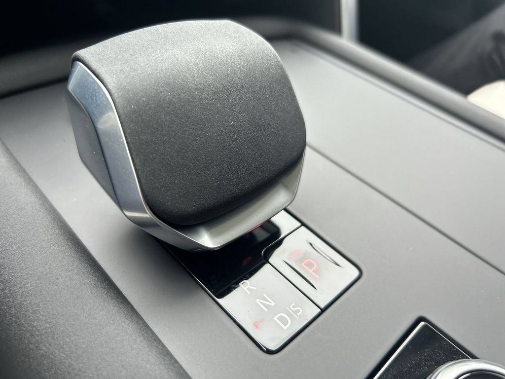 New 2026 Land Rover Discovery Dynamic SE AWD/4WD image 28