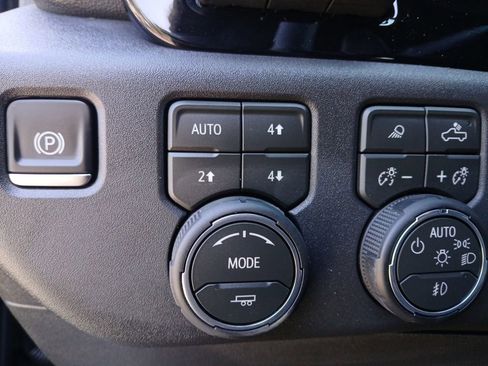 New 2026 Chevrolet Silverado 1500 ZR2 AWD/4WD image 25