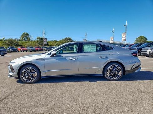 New 2026 Hyundai Sonata SEL image 8