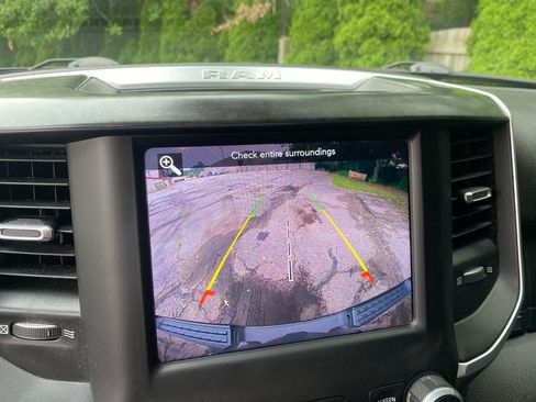 Used 2021 RAM 1500 Big Horn AWD/4WD image 16