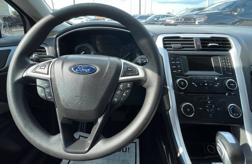 Used 2016 Ford Fusion S FWD image 14