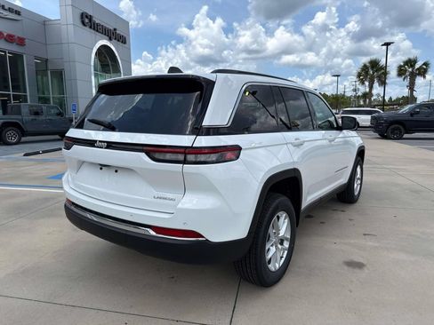 New 2026 Jeep Grand Cherokee Laredo RWD image 7