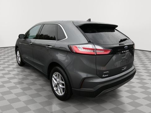 Used 2024 Ford Edge SEL image 3