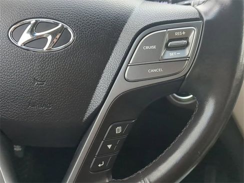 Used 2017 Hyundai Santa Fe Sport image 26