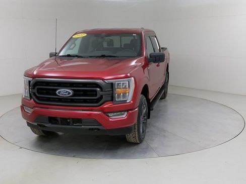 Certified 2022 Ford F150 XLT w/ Equipment Group 302A High image 8