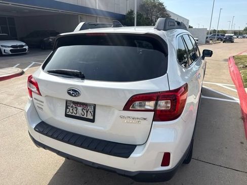 Used 2017 Subaru Outback 2.5i Limited AWD/4WD image 6