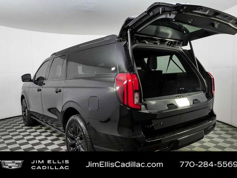 Used 2025 Ford Expedition Max Platinum w/ Stealth Appearance Package AWD/4WD image 36