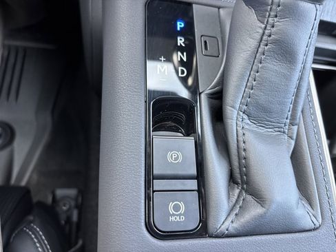 Used 2025 Lexus GX 550 image 46