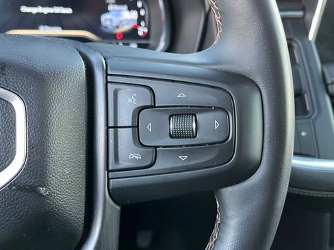 Used 2024 GMC Yukon AT4 image 25